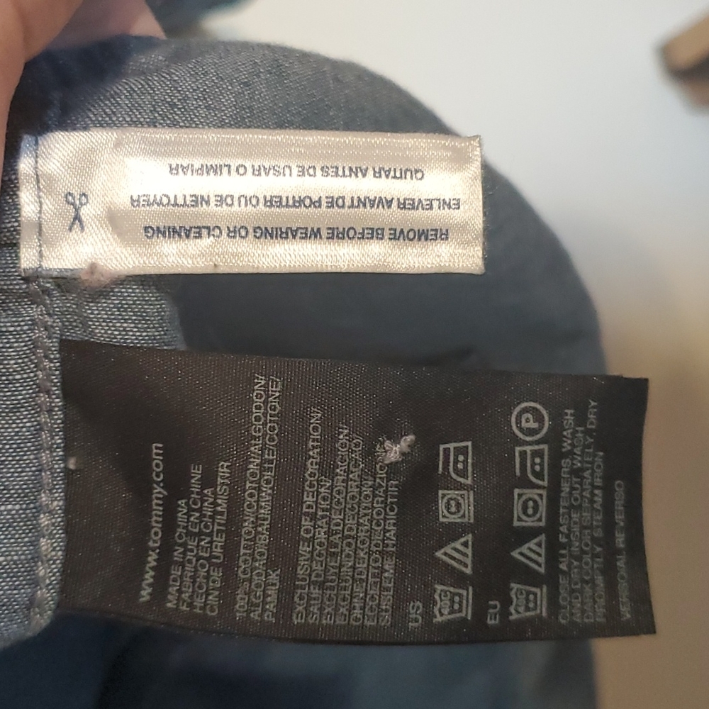 Tommy Hilfiger Jean button up long sleeve Blouse - Picture 6 of 8